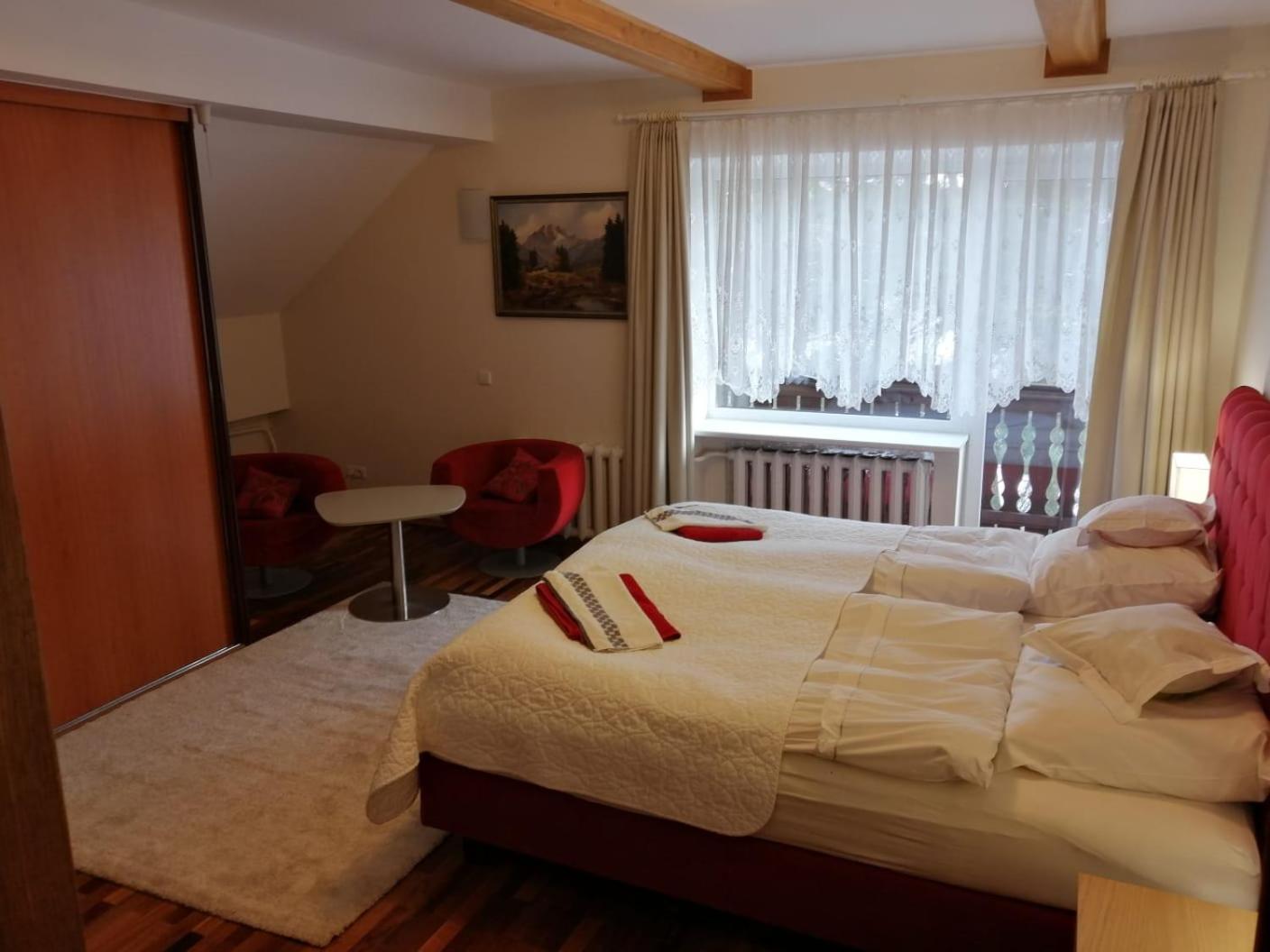 Ramus Poilsis Prie Sirvintu Mariu Hotel Sirvintos Exterior photo